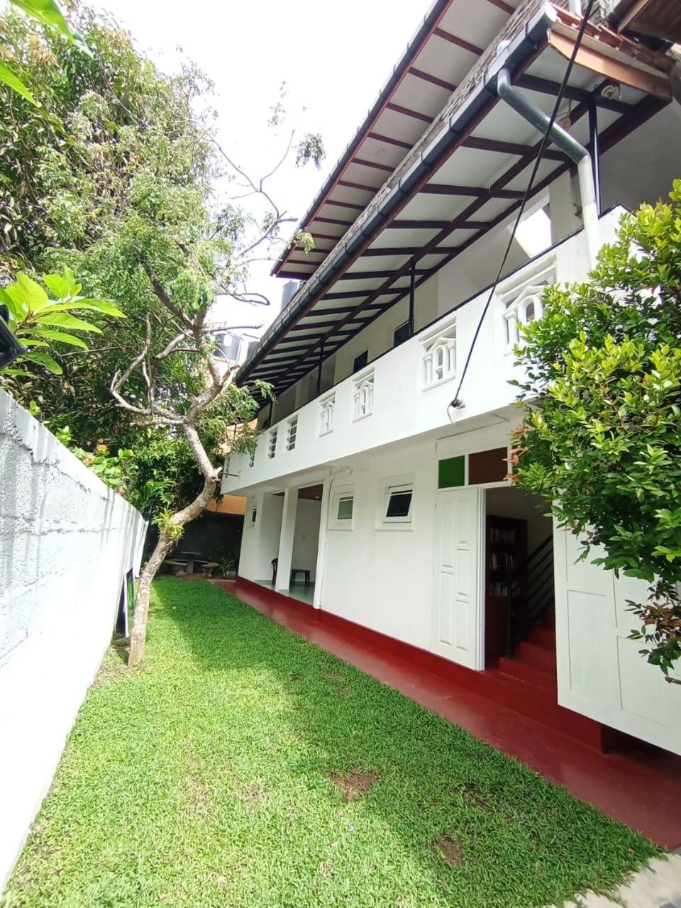 Sihara Rooms & Hostel Matara Exteriér fotografie